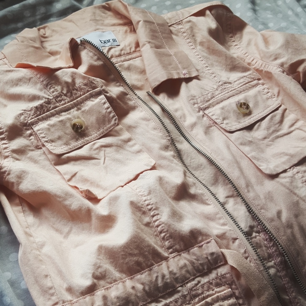 Brand new peach colored zipped jacket